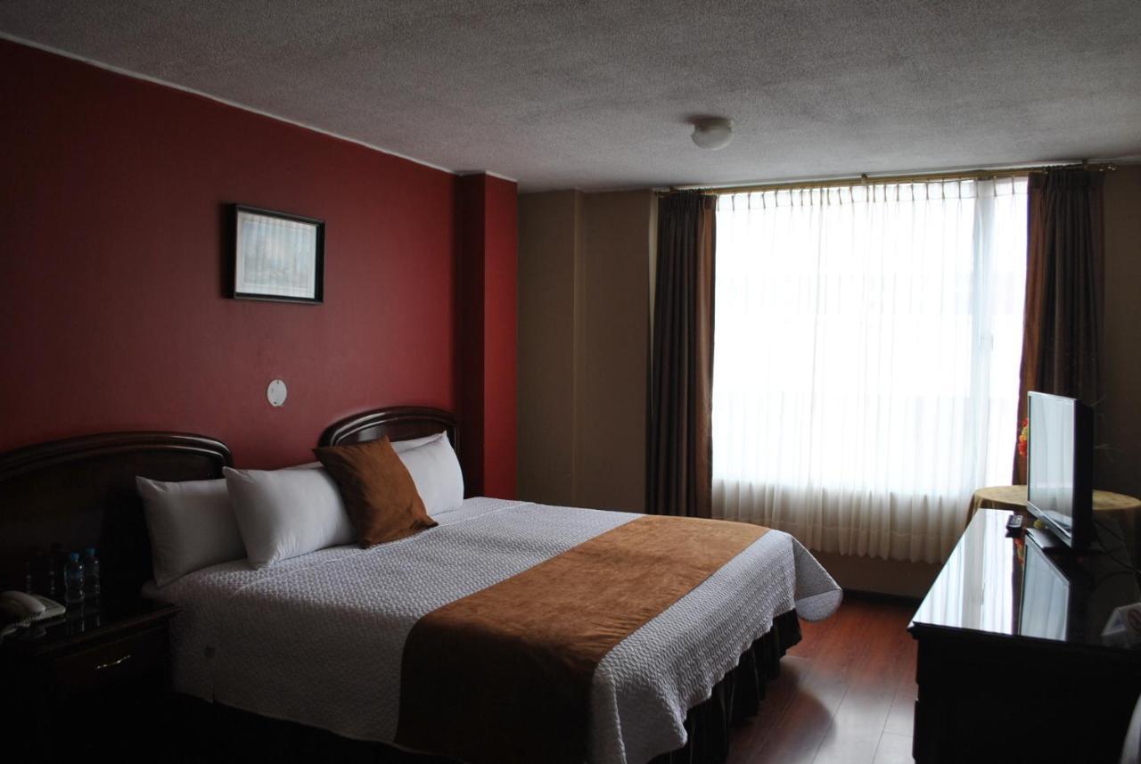 Hotel Makroz Latacunga Ngoại thất bức ảnh