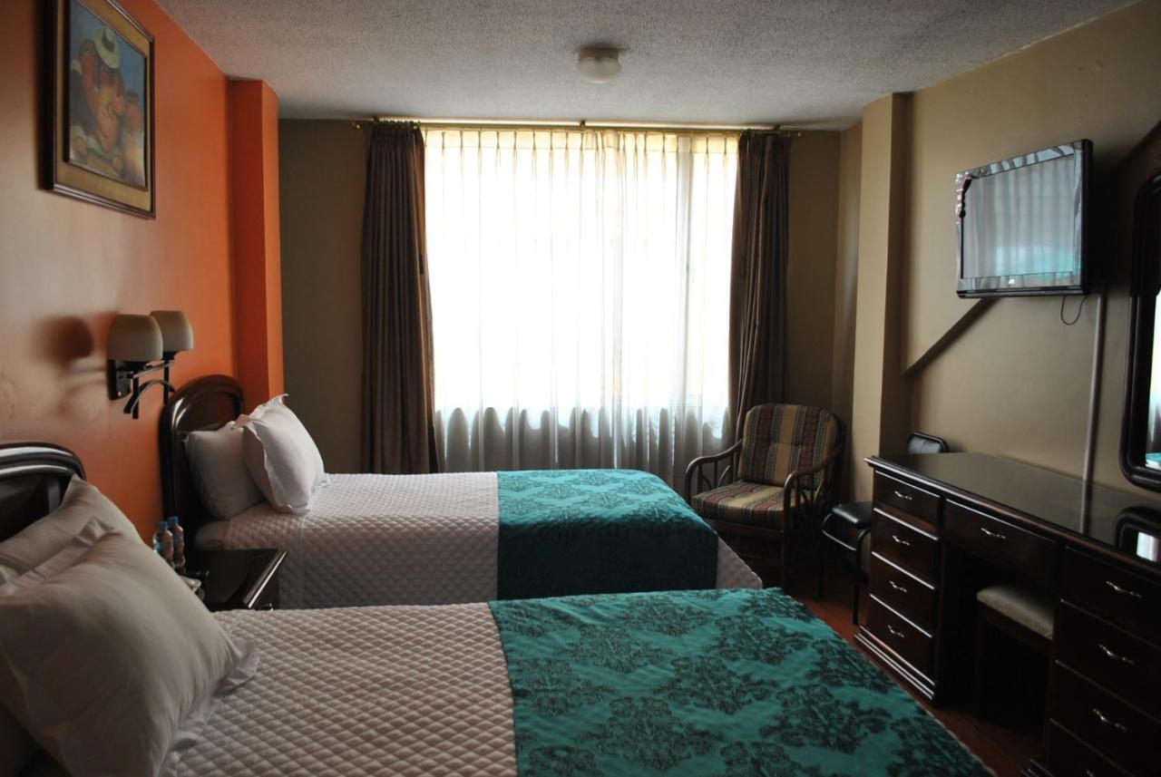 Hotel Makroz Latacunga Ngoại thất bức ảnh